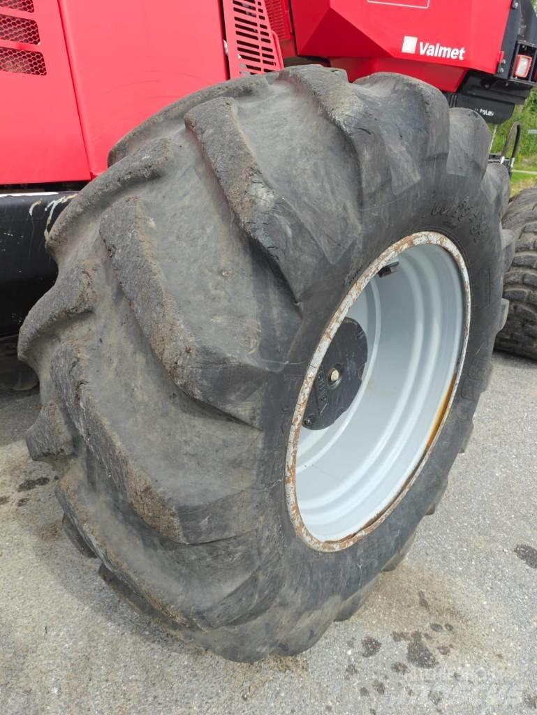 Valmet 901TX Harversteri