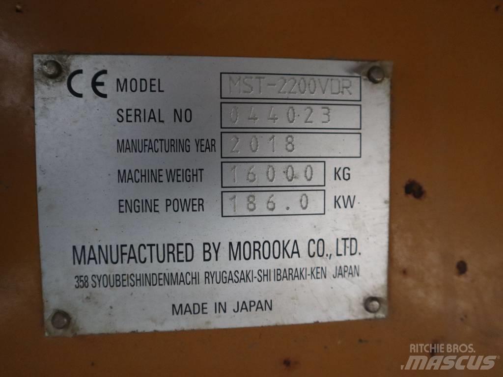 Morooka MST 2200 VDR Damperi na gusenice