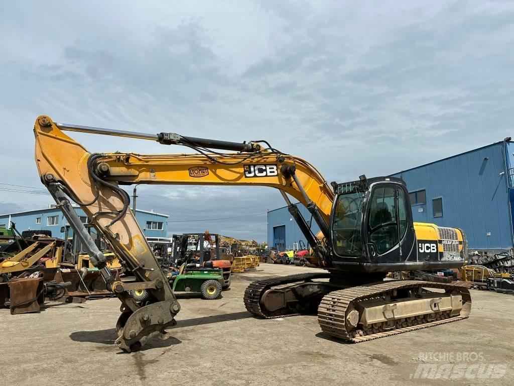JCB JS 240 N LC Bageri guseničari