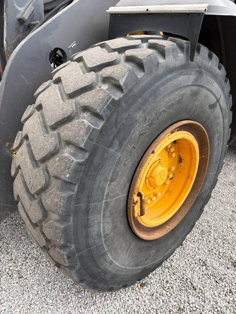 Volvo L 120 H Utovarivači na točkove