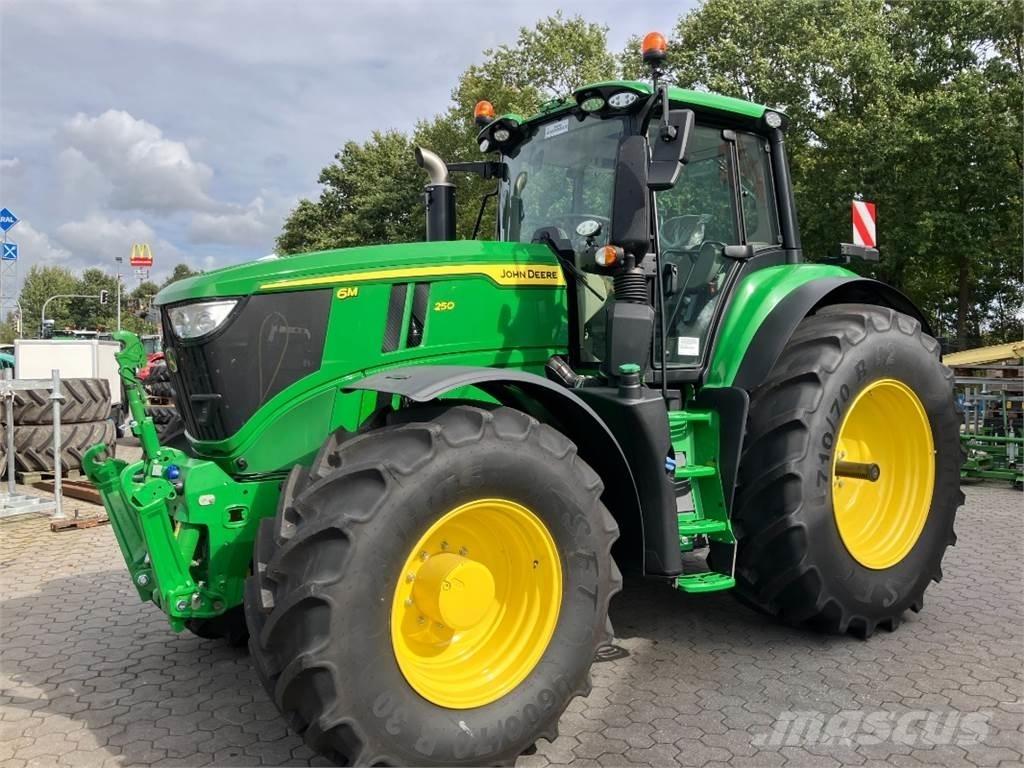 John Deere 6M250 Traktori