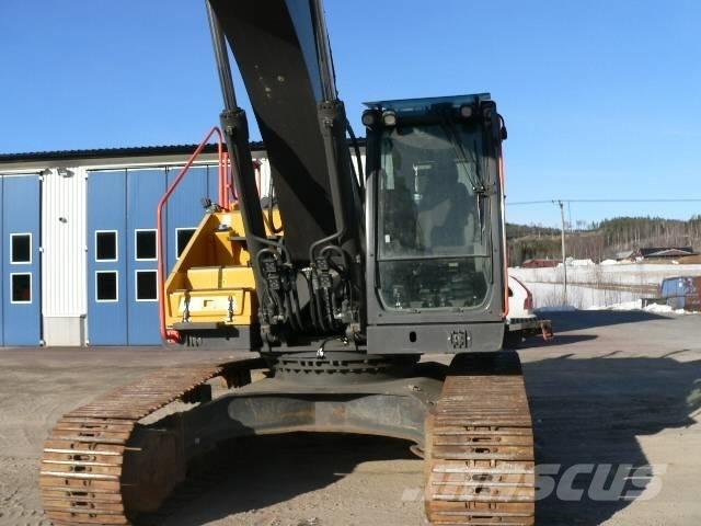 Volvo EC 300 EL Bageri guseničari