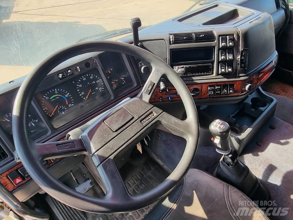 Volvo FH16 Rol kiper kamioni sa kukom za podizanje tereta