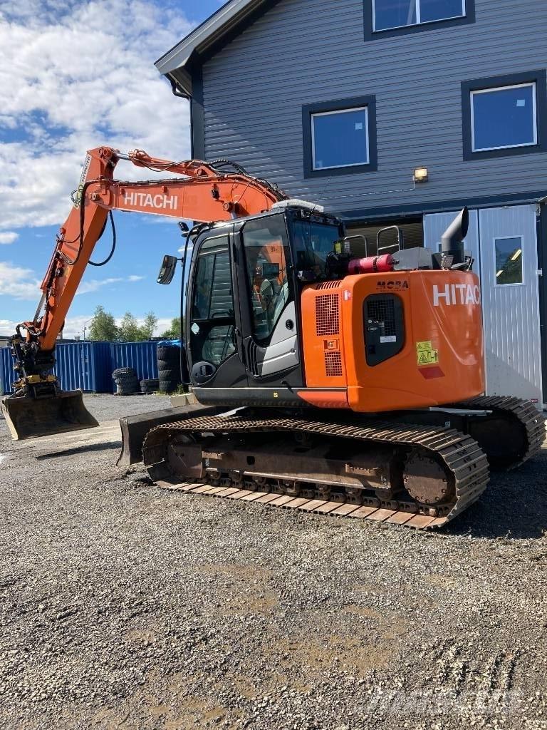 Hitachi ZX 135 US-6 Bageri guseničari