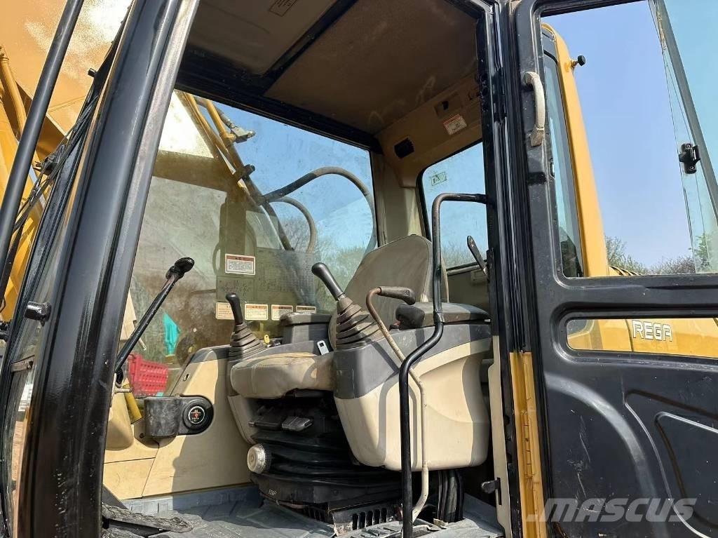 CAT 325CL Bageri guseničari