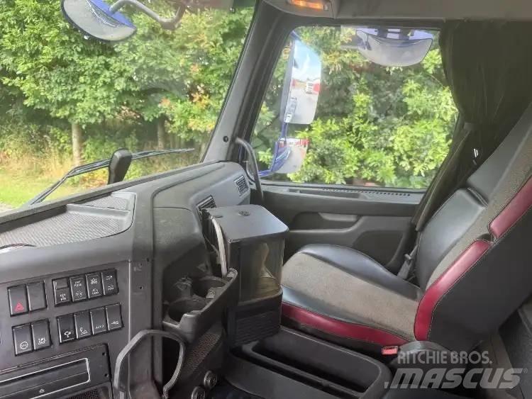 Volvo FMX 500 8x4 Kamioni za podizanje kablova