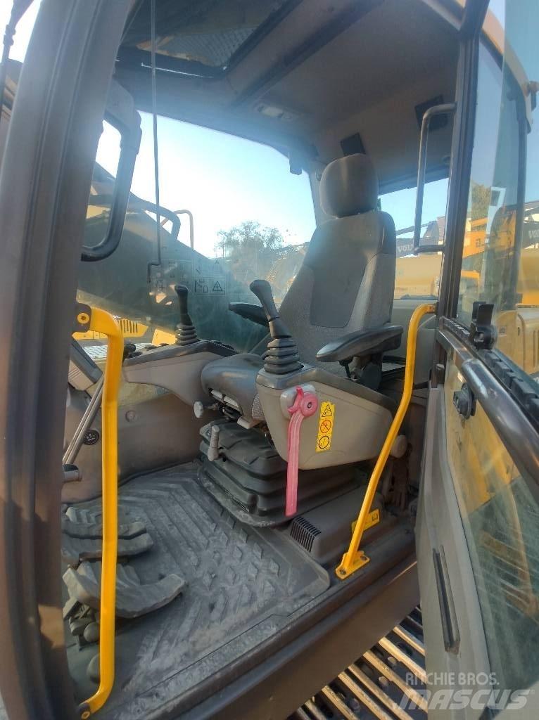 Volvo EC380DL Bageri guseničari