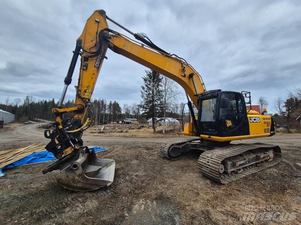 JCB 220 Bageri guseničari