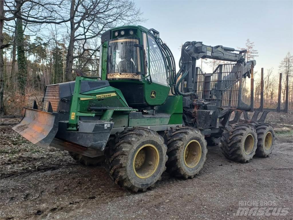 John Deere 1010 G Forvarderi