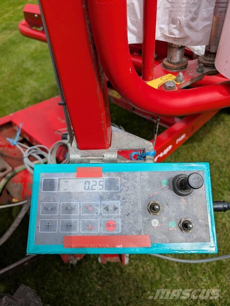 Kverneland 7120 Omotači bala