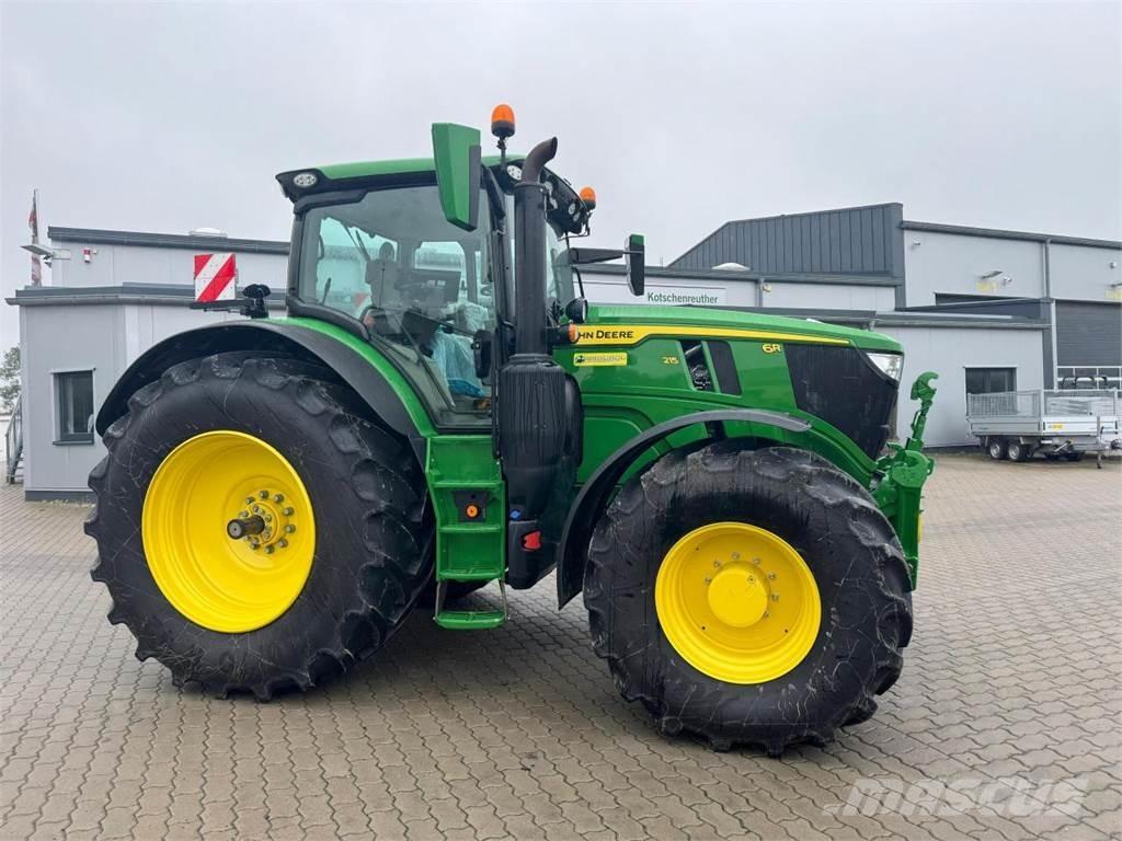 John Deere 6R 215 Traktori