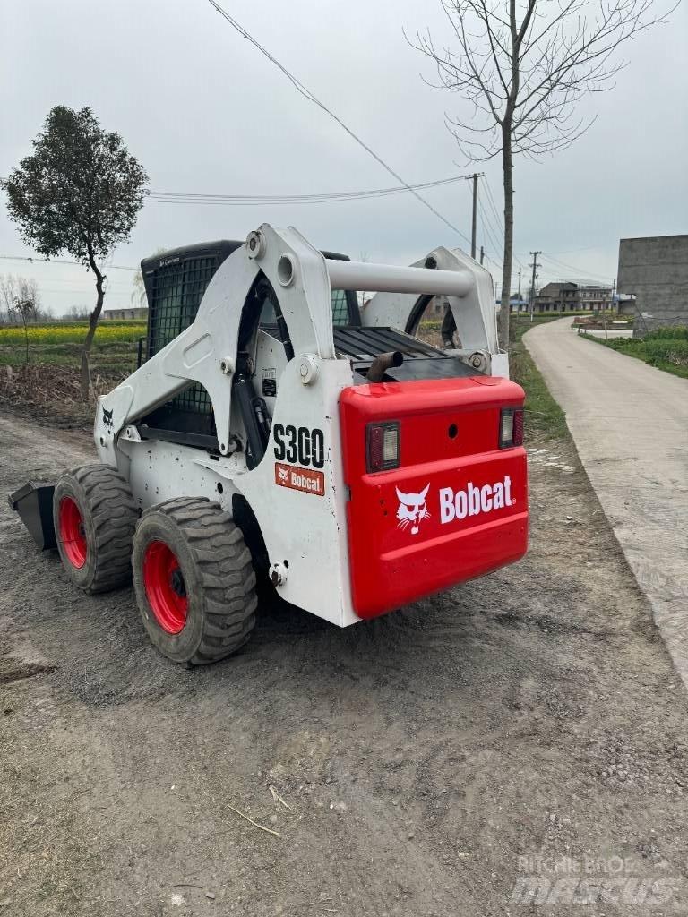 Bobcat S 300 Skid steer mini utovarivači