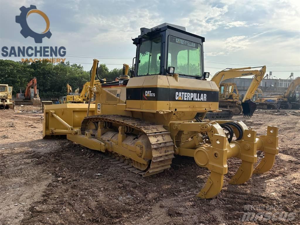 CAT D7G Buldožeri guseničari