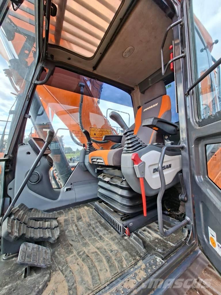 Doosan DX255LC-5 Bageri guseničari
