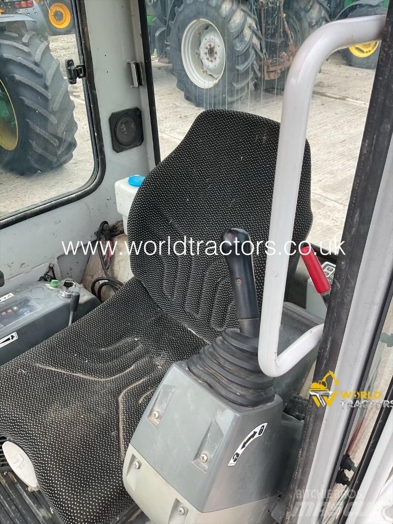 Takeuchi TB 219 Mini bageri < 7t