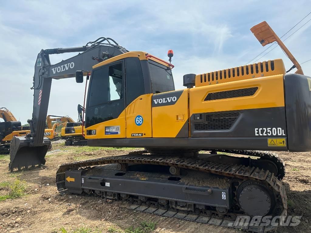 Volvo EC 250 D Bageri guseničari