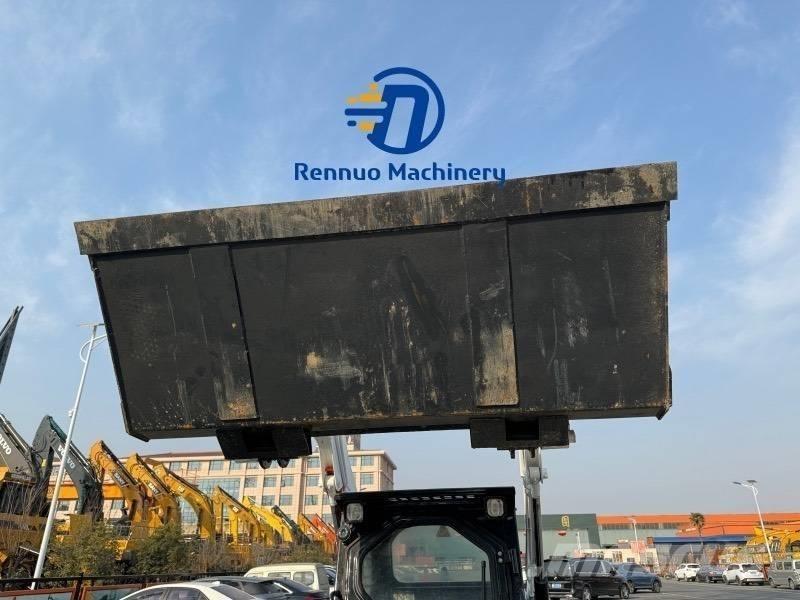 Bobcat S 130 Skid steer mini utovarivači