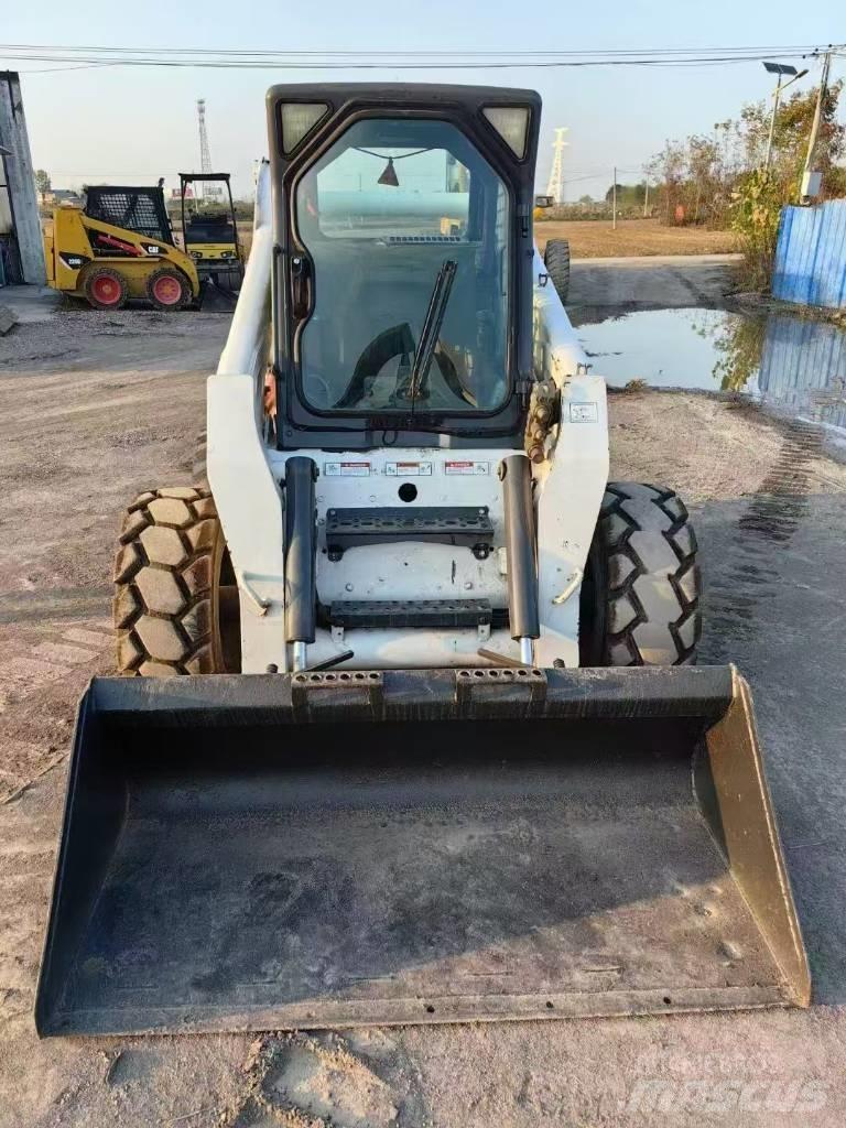 Bobcat S 300 Skid steer mini utovarivači