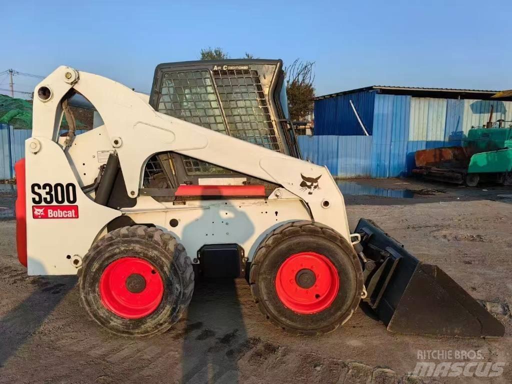 Bobcat S 300 Skid steer mini utovarivači
