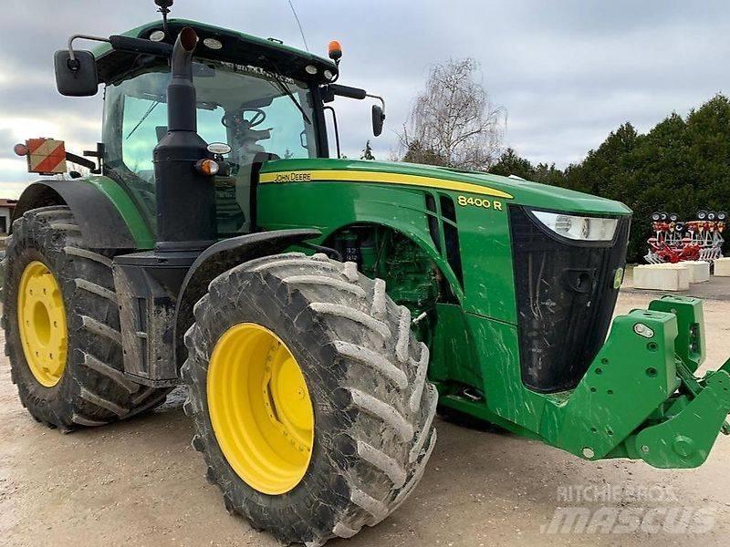 John Deere 8400R Traktori