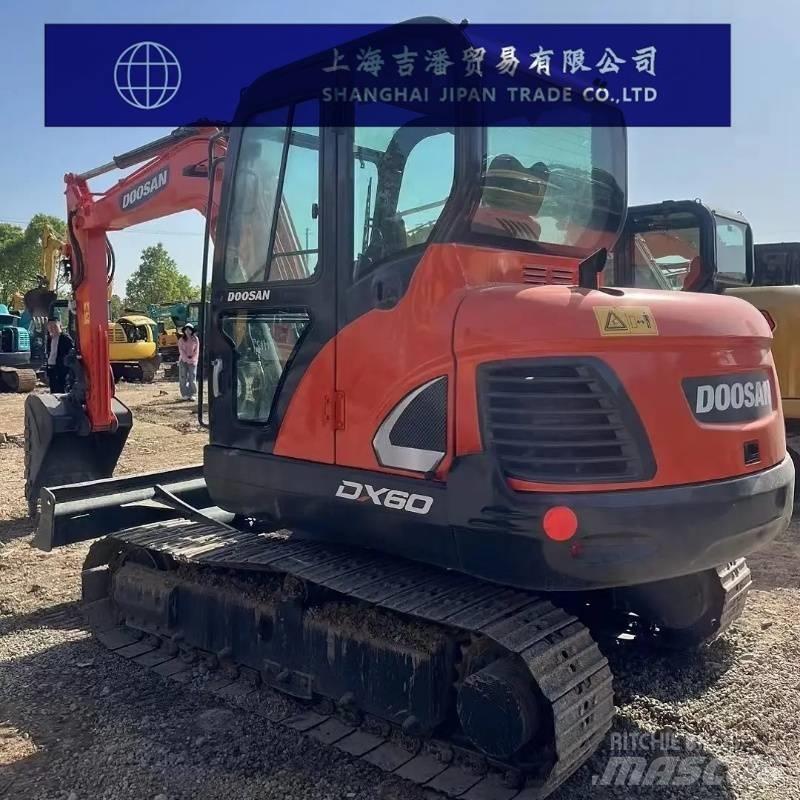 Doosan DX 60 Bageri guseničari