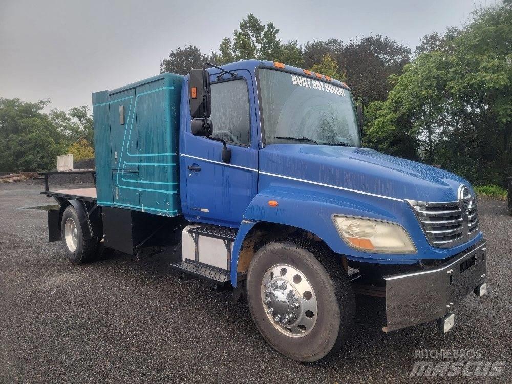 Hino 338 Kamioni sa otvorenim sandukom