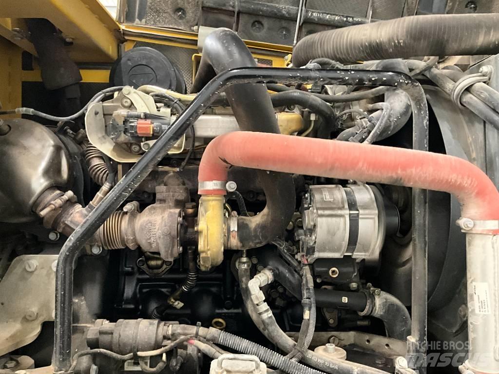 Neuson EW 100 Bageri točkaši