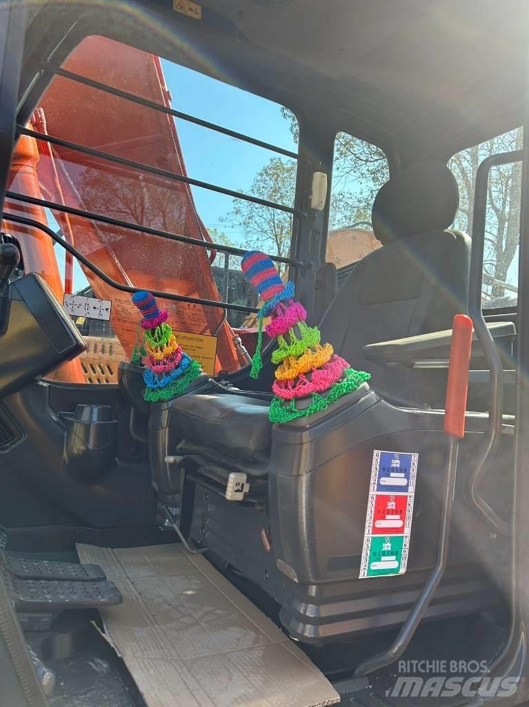 Hitachi ZX 120 Midi bageri 7t – 12t
