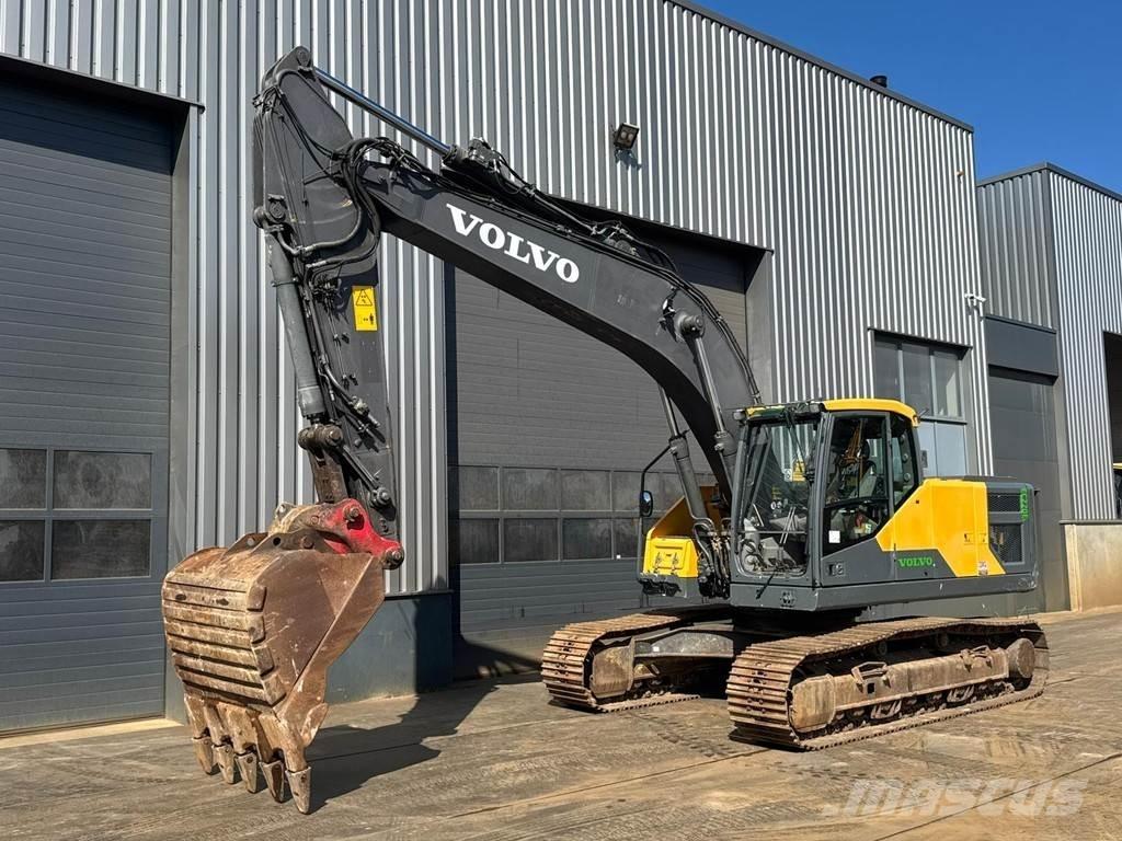 Volvo EC220EL Bageri guseničari