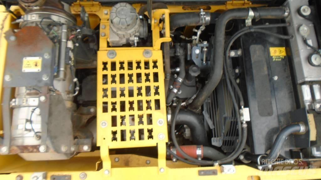 Komatsu 210 LC 10 Bageri guseničari