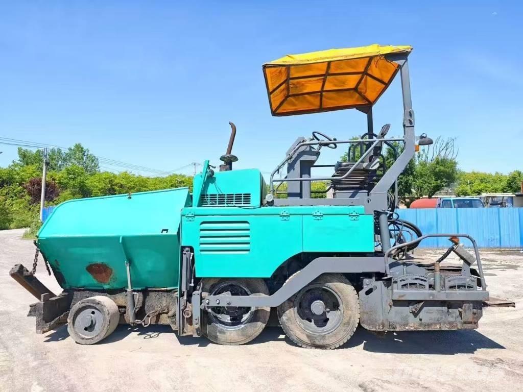 XCMG RP 453 L Asfaltni finišeri