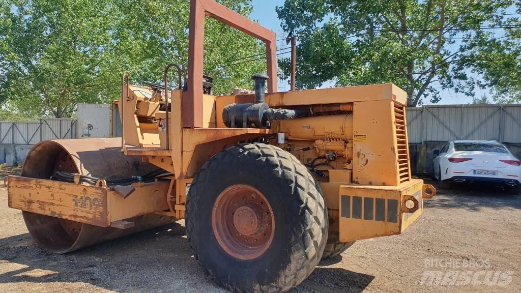Vibromax 1102 Valjci sa jednim bubnjem