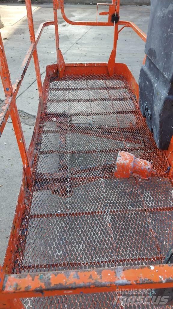 JLG 860 SJ Teleskopske podizne platforme