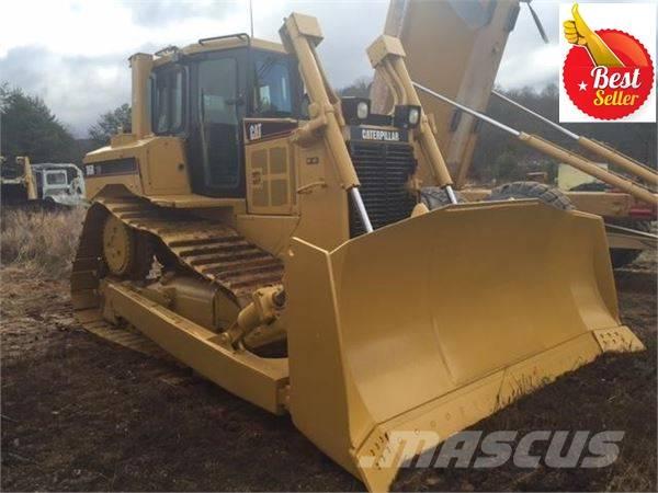 CAT D 6 R Buldožeri guseničari