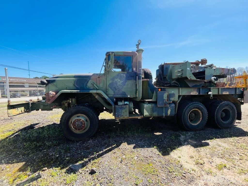 AM General M936 Šleperi za vozila