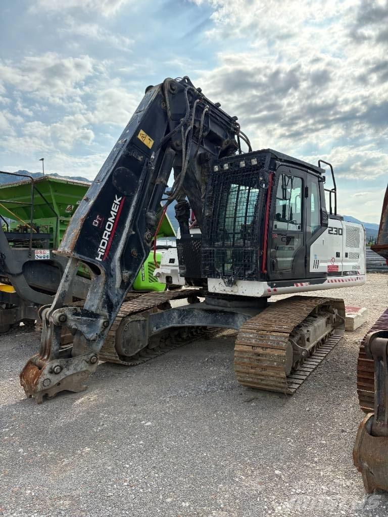 Hidromek 230 LC TX Bageri za rušenje
