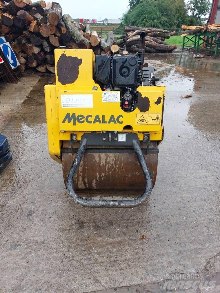 Mecalac MBR71 Valjci sa jednim bubnjem