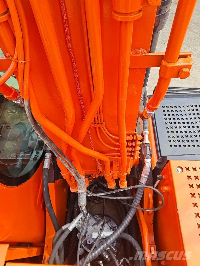 Doosan DX 225 LC-9c Bageri guseničari