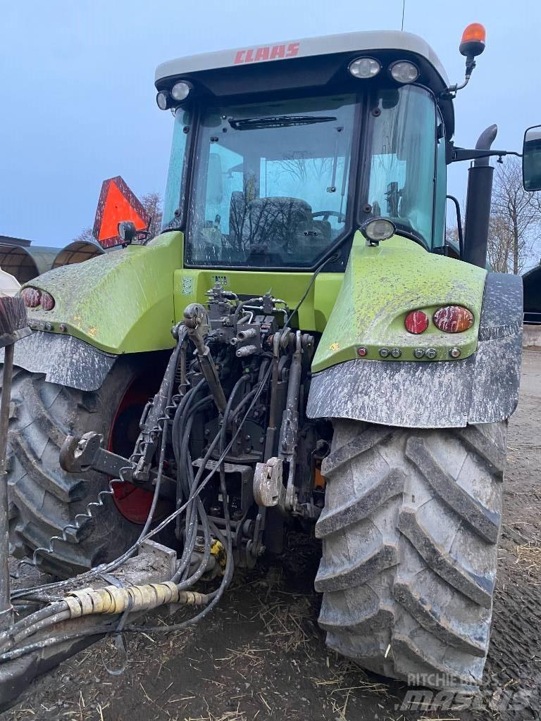 CLAAS Arion 640 Traktori