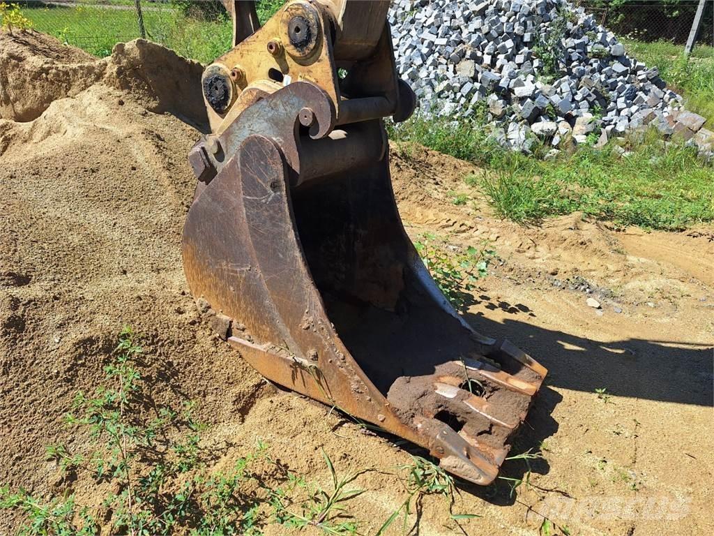 CAT M 318 C 4X4 Ostalo za građevinarstvo