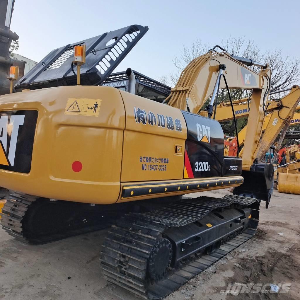CAT 320 D2L Bageri guseničari