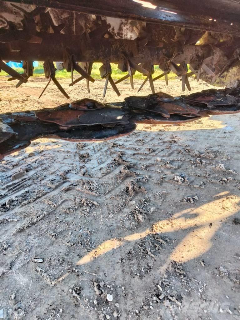 CLAAS DISCO 8200 T Uređaji za kosačice