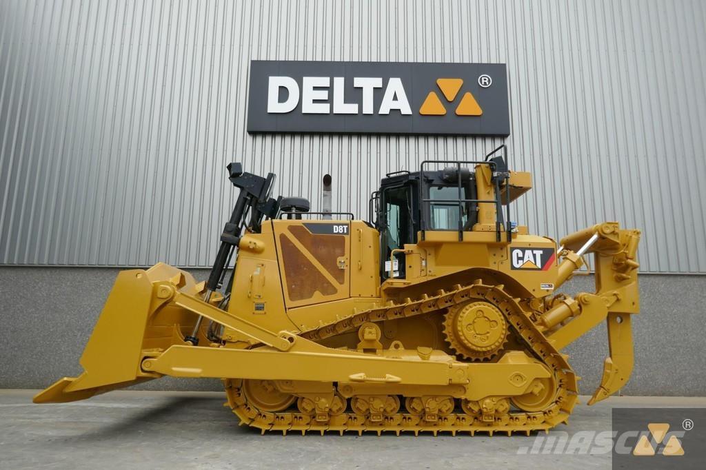 CAT D8T Buldožeri guseničari
