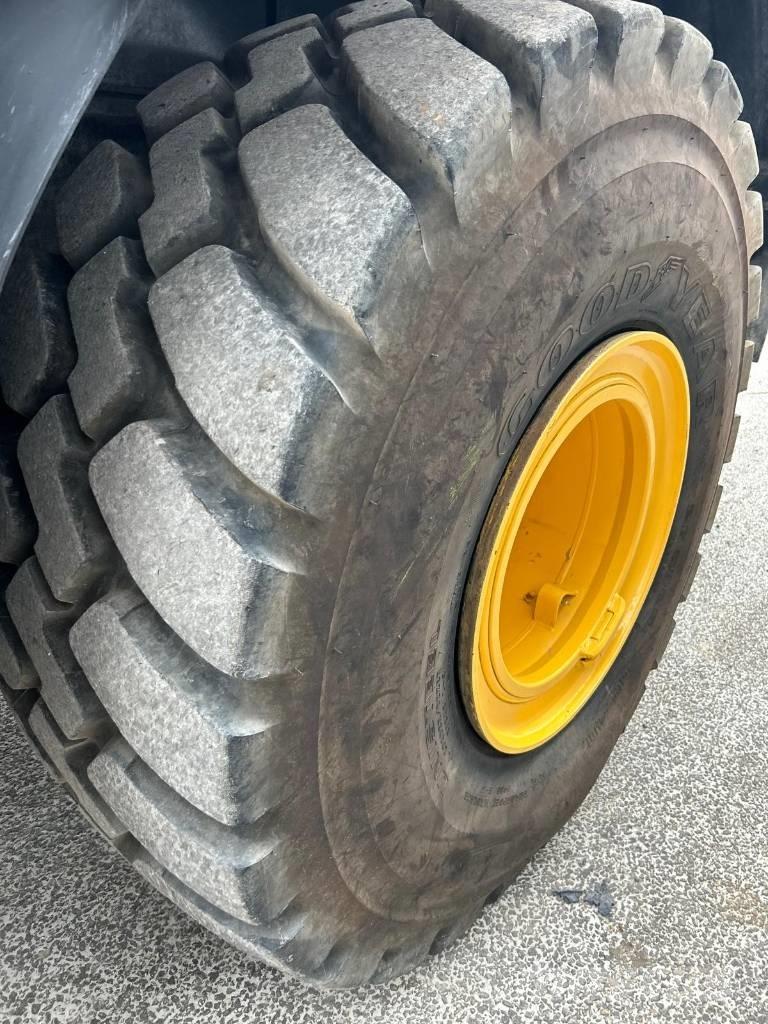 Komatsu WA 475-10E0 Utovarivači na točkove