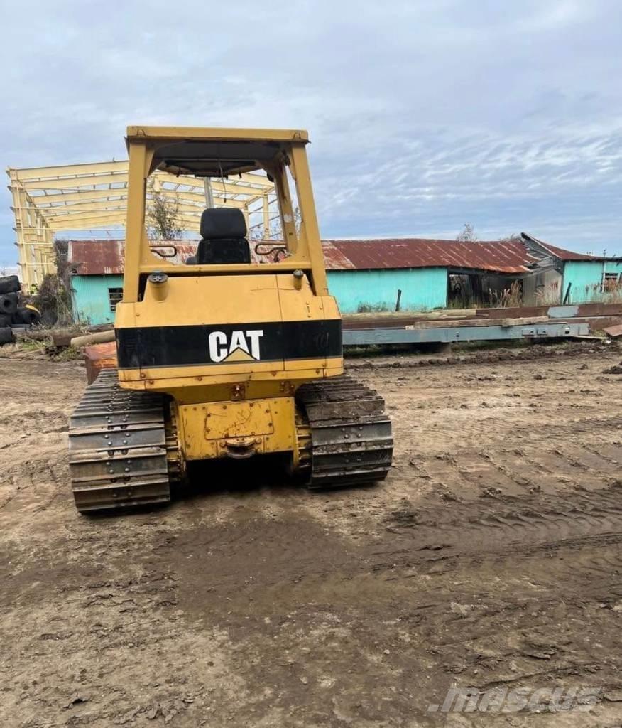 CAT D 5 G LGP Buldožeri guseničari