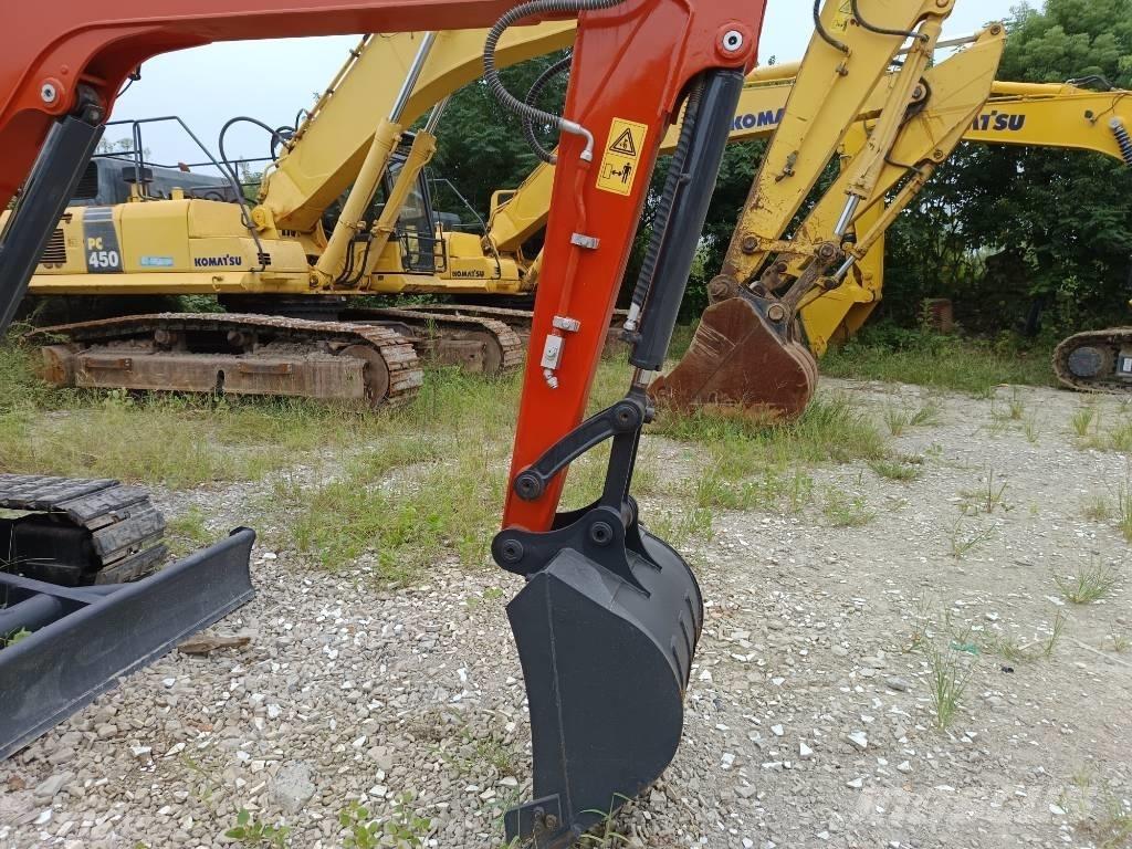 Kubota KX 155 Bageri guseničari