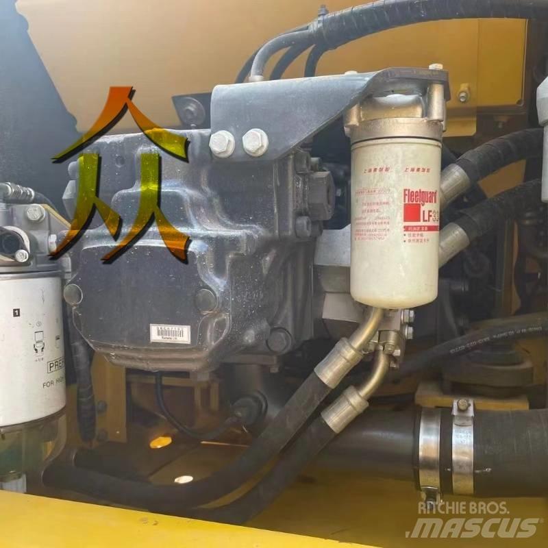 Komatsu PC 200 Bageri guseničari