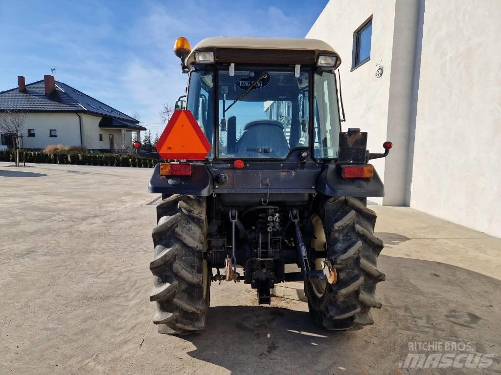 TYM T431 P569 Traktori