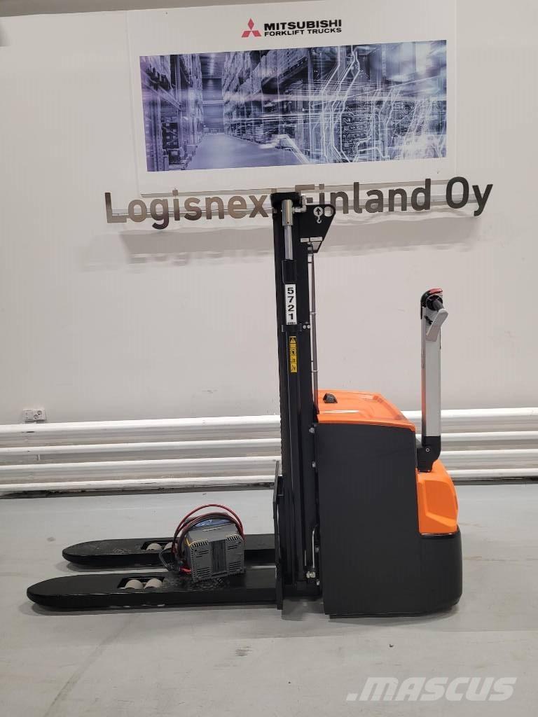 Rocla SWS 16 Ručni električni viljuškar