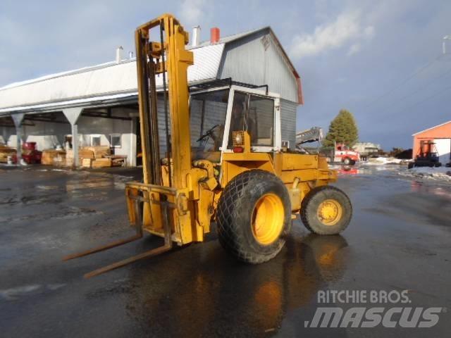 JCB 930-4 Vanterenski viljuškar